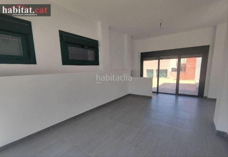 Foto 7399b9d0-b44e-47e4-8c2b-1a5c9e8783f3. Casa amb aparcament a Olèrdola