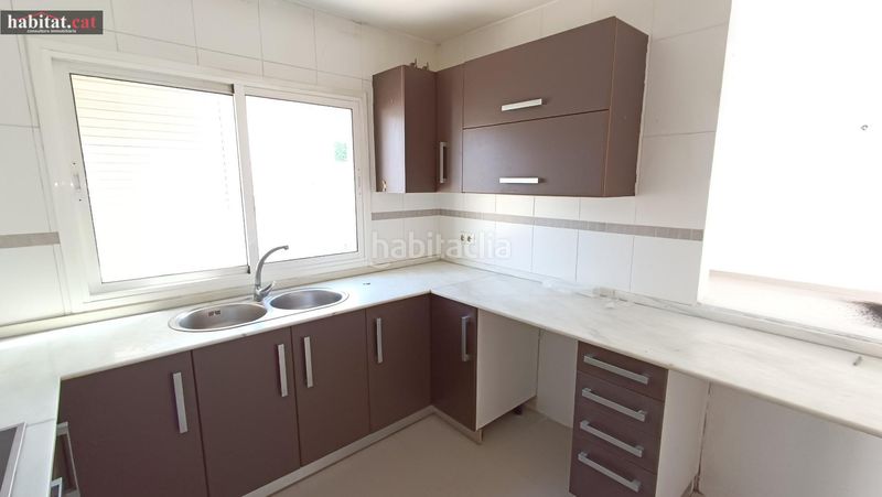 Foto d22cf7ff-9092-4c1b-b901-12df9d6e7919. Casa amb aparcament a Canyelles