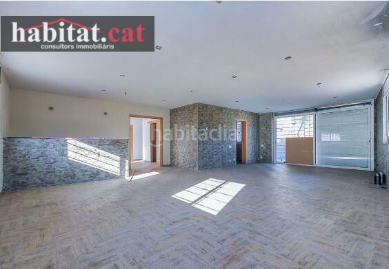 Foto 0162da3d-e7cf-4d14-9fc1-8b1f3b383c94. Casa amb aparcament a Olivella