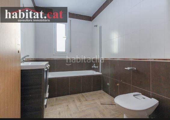 Foto 82127e03-20a2-43ed-8163-3da461825cfe. Casa amb aparcament a Olivella