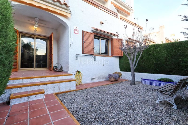 Foto 00537b25-3e7c-4309-a664-65bb310d661b. Casa amb aparcament piscina a Cunit residencial Cunit