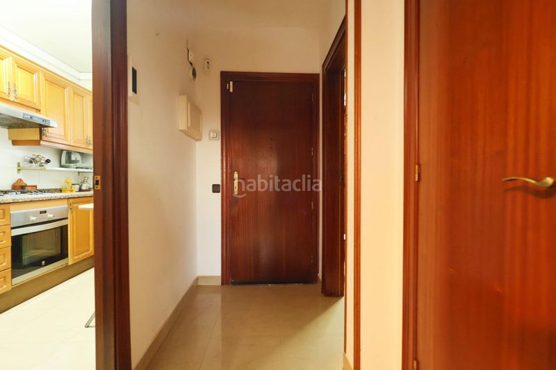 Foto bac03e72-dd45-4cae-9364-2b3f1372b204. Casa amb aparcament piscina a Cunit residencial Cunit