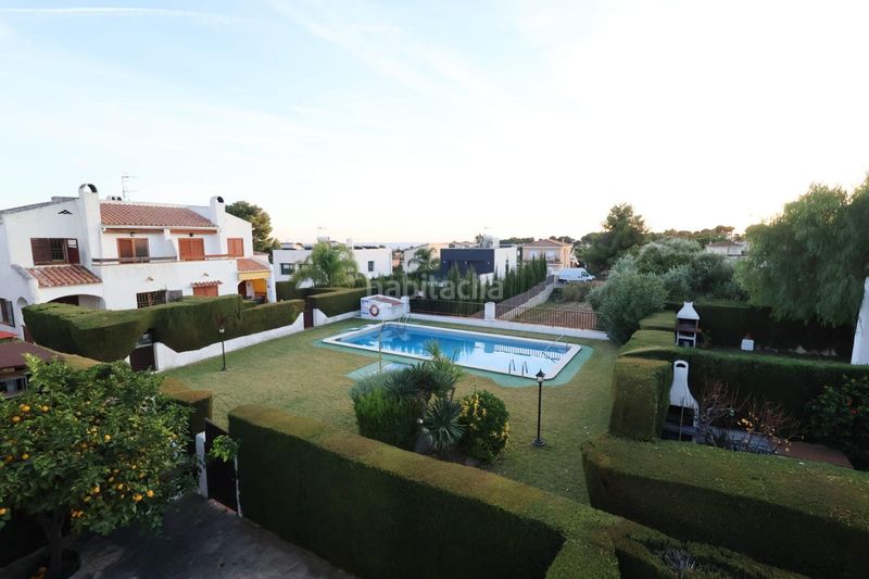 Foto c2f9b774-6733-46f3-83d5-b9701ba537f1. Casa amb aparcament piscina a Cunit residencial Cunit