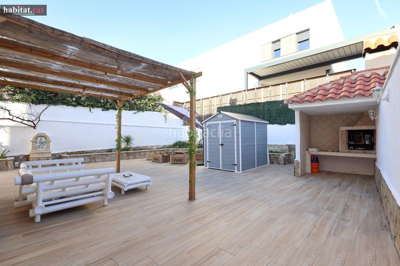Foto 2d0bee53-cd79-4f21-aed6-2c187d7f5adf. Casa amb aparcament piscina a Centre Sant Pere de Ribes
