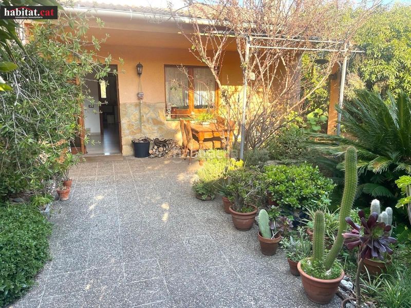 Foto 94e94ce4-2c2a-4da8-92d6-a599bd06818c. Casa amb aparcament piscina a Canyelles