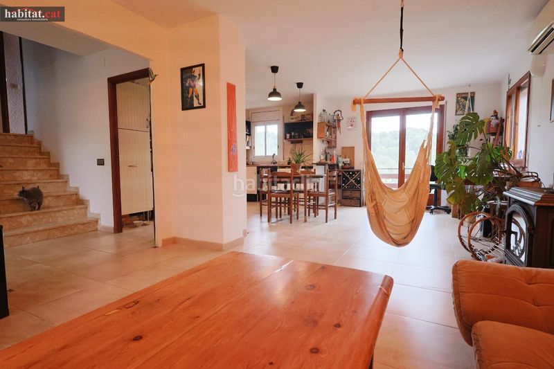 Foto fb891e9d-5ca9-4199-8193-d93beab84f7c. Casa amb aparcament piscina a Canyelles