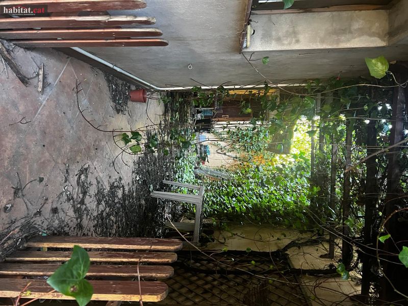 Foto cd13249a-dbd8-4f5b-a46a-f2c0f86acadb. Casa amb aparcament a Piera