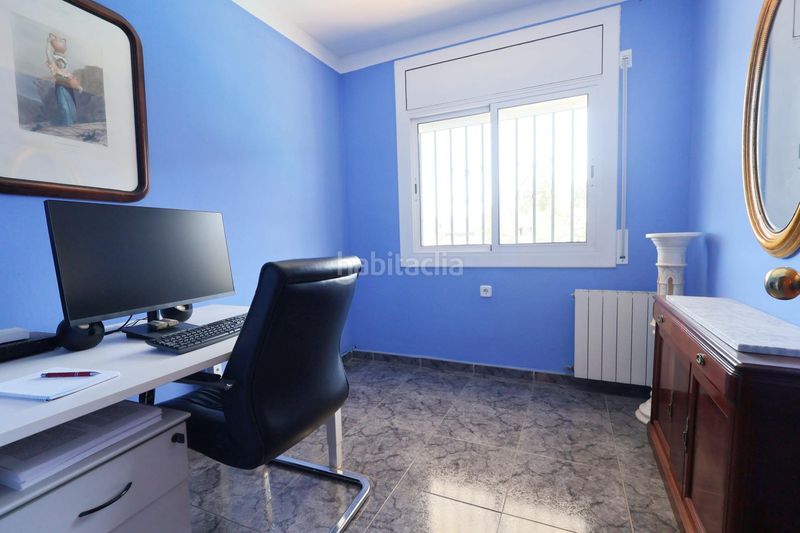 Foto d14e6617-c84a-4328-8665-c8e655926357. Casa amb calefacció aparcament piscina a Cunit residencial Cunit