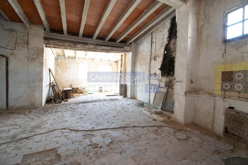 Foto 5a422f01-5e21-45d4-a294-b900c6f873bc. Edifici a Segorbe