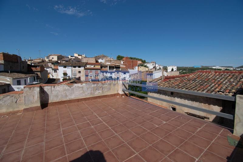 Foto 5dd4c8ab-42d0-4d19-b177-e867e14c6118. Edifici a Segorbe