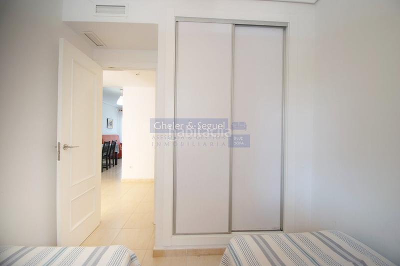 Foto 5f4347b4-d6e1-4275-a72b-1a97d78864cb. Piso a solo 125m del mar apartamento con terraza, piscina y garaje en playa en Moncofa