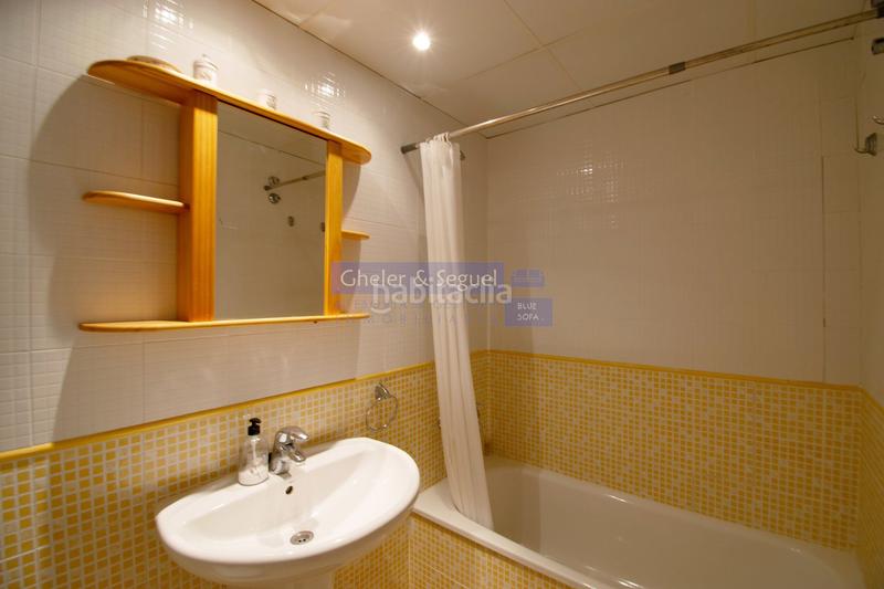 Foto 8d0bd3a4-0145-457f-96c1-e6a82dcc270d. Piso a solo 125m del mar apartamento con terraza, piscina y garaje en playa en Moncofa