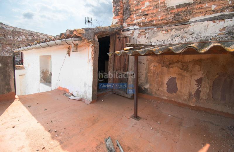 Foto 21793eef-4f5a-4479-8641-96f8343fd587. Masía casa de pueblo con patio y garaje en Torres Torres