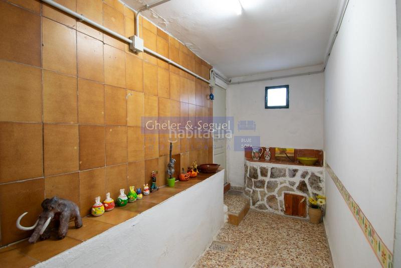 Foto 63ae3d97-c2e4-402e-9d45-381fa890dba1. Casale con riscaldamento parcheggio in Alfara de Algimia