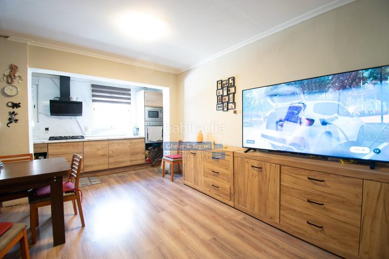 Foto 3f00d814-3c58-4bd3-a373-60c5ab4d14a9. Flat in El Grau Valencia