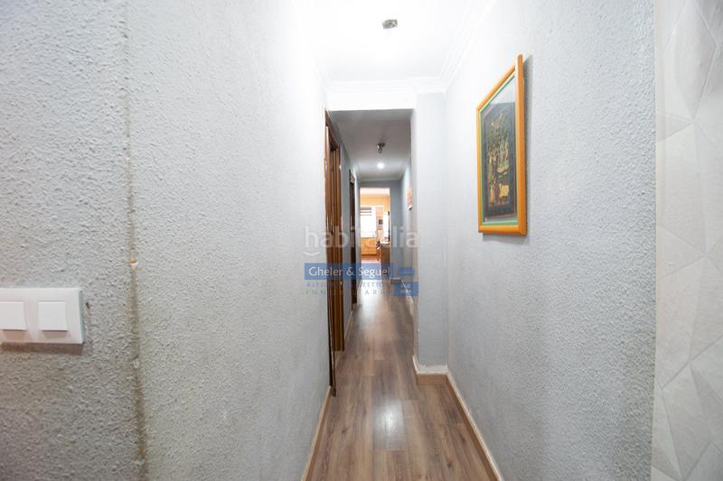 Foto a14ab192-8c15-4393-907c-ec2c9cda9905. Flat in El Grau Valencia