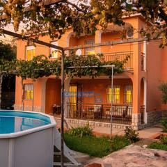 Casa  Calle mayor. Casa independiente en la zona alta de viver