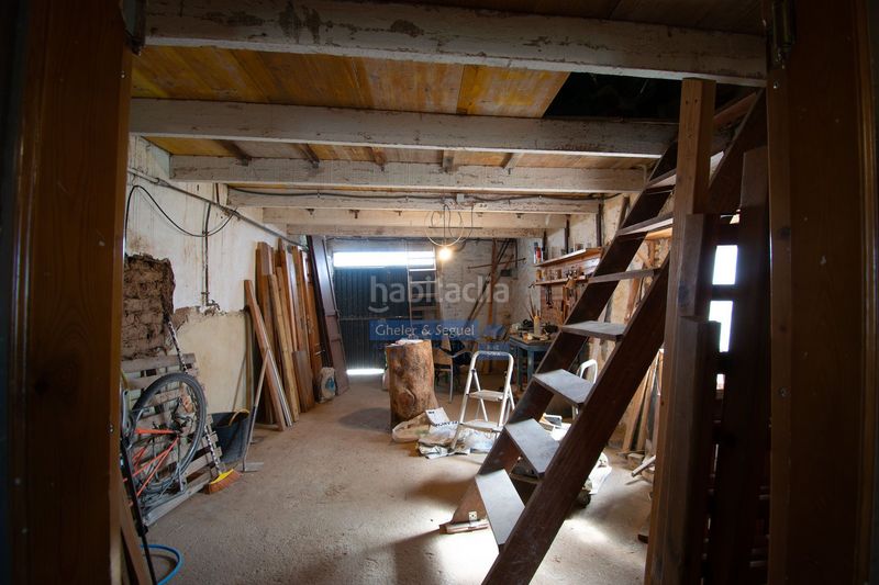 Foto af2f4752-42a5-4aed-9f8a-bd6c7f2439b8. Casa a Poble Nou Valencia