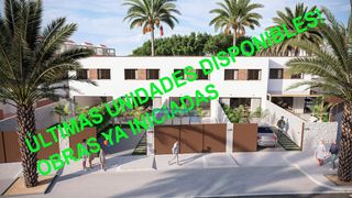 Casa adossada a Calle Derroch 127