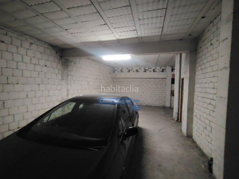 Foto ffaef896-6754-460c-a99d-9baa25e49ea4. Aparcament cotxe a Segorbe