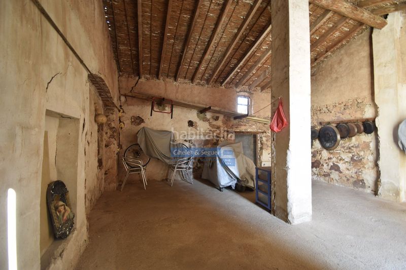 Foto c39b1fa0-b3c0-45f0-8945-1519b97b5e56. Masia a Algímia de Alfara