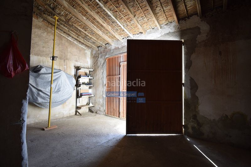 Foto dc93d811-ecdb-4792-8a1b-ba41e12ffb3e. Masia a Algímia de Alfara