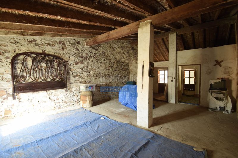 Foto f02d44f1-7a03-4593-a7a3-43290e4f0714. Masia a Algímia de Alfara