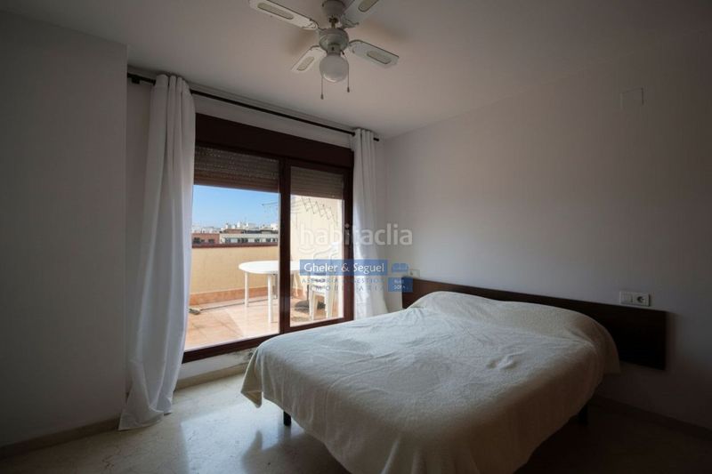 Foto eaa2bf76-ad96-4cc1-9446-904062becce7. Àtic a Avenida de Abril-9 de Octubre Sagunt
