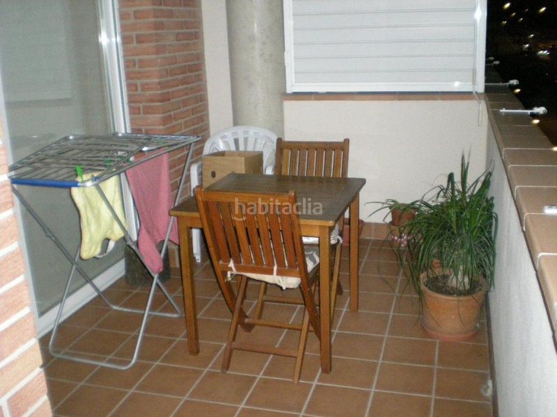 Foto aba1f5de-00f2-43c8-8271-c8b54da2697f. Pis amb calefacció aparcament piscina a Escodines Manresa