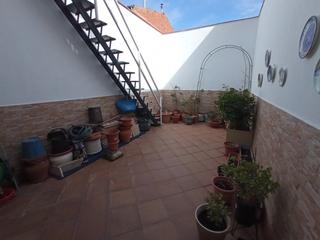 Haus in Sant Joan de Vilatorrada. Casa de venta con 2 terrazas y garaje 35m2
