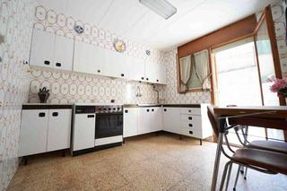 Flat in Bases de Manresa - Carretera de Santpedor. Piso en venta