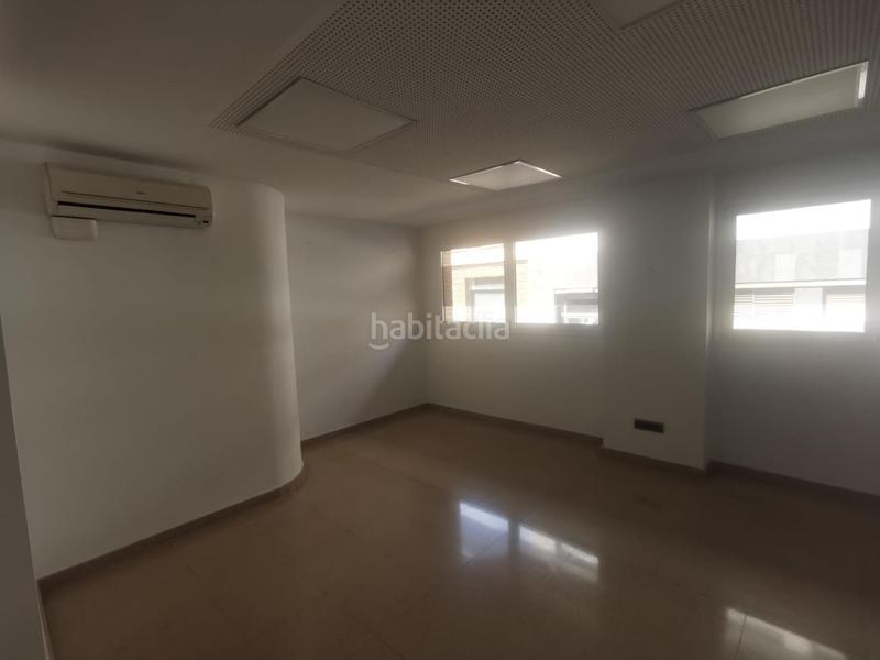 Foto 41a6a076-8692-4990-9cd3-7d0aa7365127. Location bureau avec chauffage dans Centre - Passeig i Rodalies Manresa