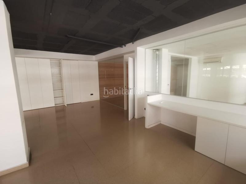 Foto f341d5db-7be0-4573-b5d0-27570ff757b0. Location bureau avec chauffage dans Centre - Passeig i Rodalies Manresa