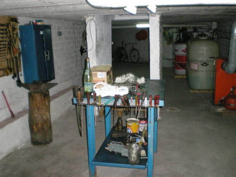 Foto 48c8a170-5ac9-4f0c-a8b3-4d25ba33dce6. Casa  reformada en venta en Font dels Capellans - Sagrada Familia Manresa