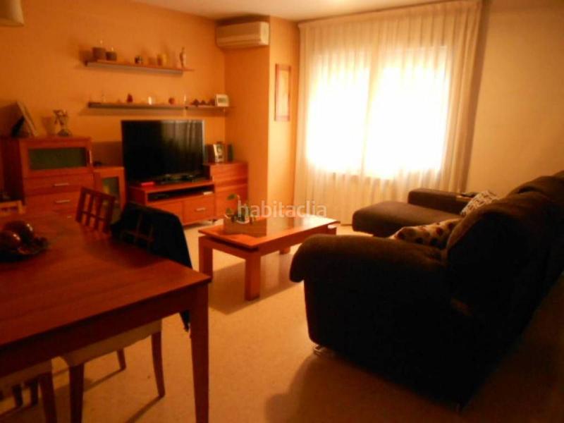 Foto 212b6c44-a6c0-4ae2-8f7a-e36ba8330a8f. Dúplex duplex en venta en Plaça Catalunya Manresa