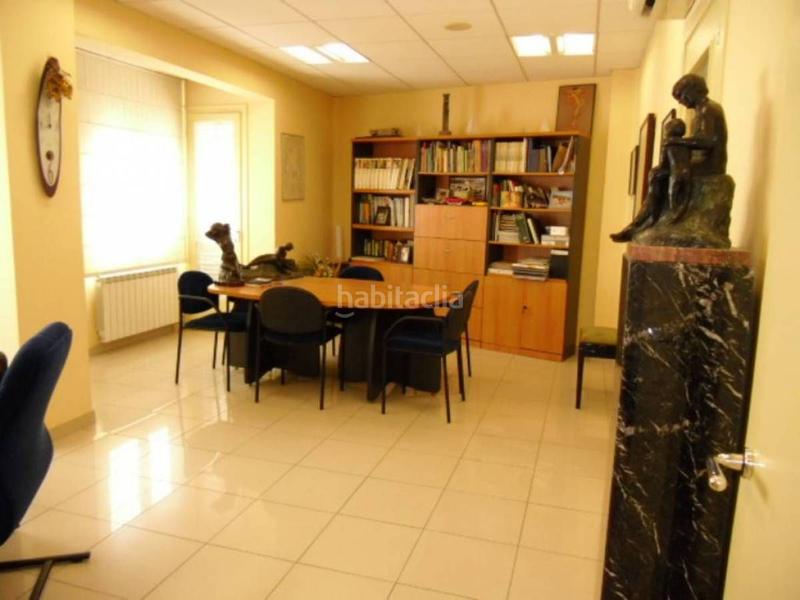 Foto 07308fa3-b0fd-4f07-a96a-60d830563e31. Affitto ufficio in Plaça Catalunya Manresa