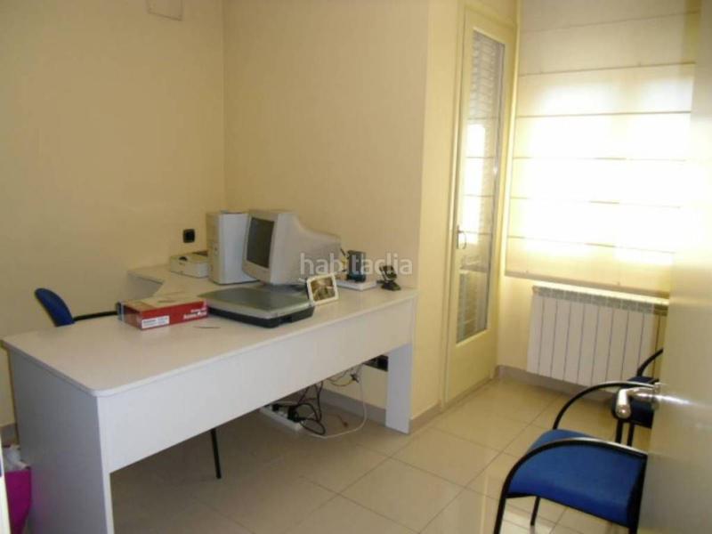 Foto 7feb2ef3-ebe2-4c01-b4ff-d212987ac6aa. Affitto ufficio in Plaça Catalunya Manresa