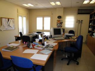 Rent Office space in Plaça Catalunya. Oficina en alquiler