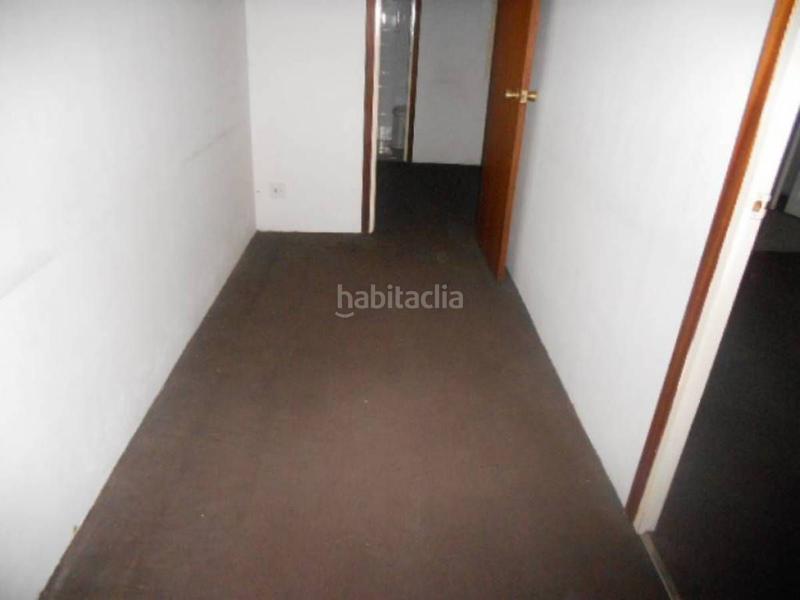 Foto 664992ad-3e99-4162-9b72-a23b3c6b01e2. Rent office space with heating in Centre - Passeig i Rodalies Manresa