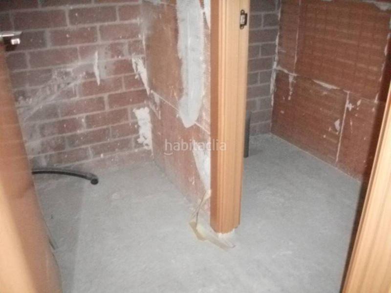 Foto 6a1ff785-2337-4479-8211-34231c7a2b46. Location local commercial dans Artés