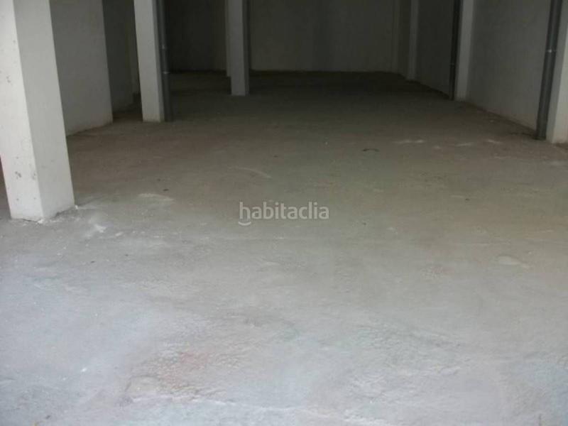 Foto b050a27c-7a4d-4b34-8814-554529fb57a1. Location local commercial dans Artés