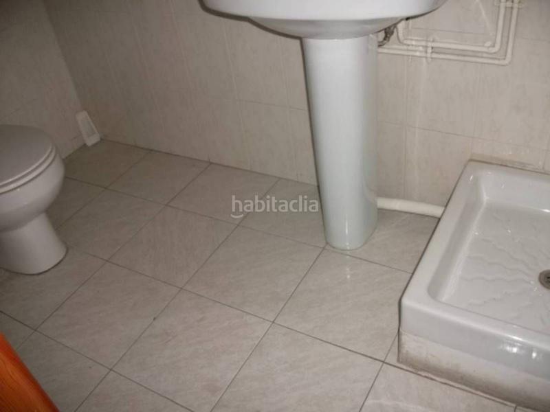 Foto 747f4ada-697b-41ef-919e-c96d1580a5d7. Miete büro mit heizung in Santpedor