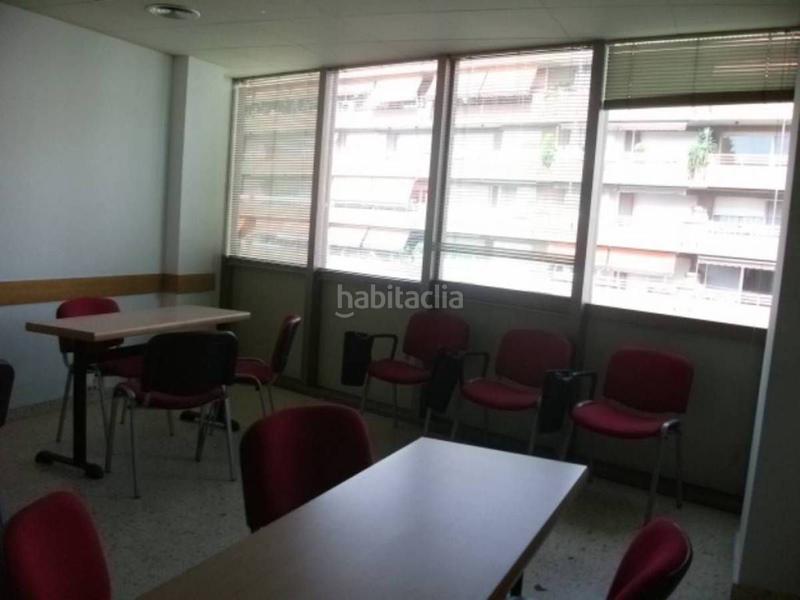 Foto d34cb8b7-2588-4631-8e8c-f52254880bee. Miete büro mit heizung in Santpedor