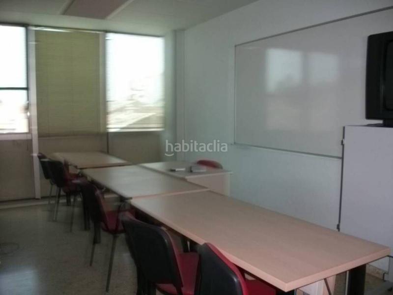 Foto 2eb0720d-f67b-4976-918b-f6b5c96bd97f. Miete büro mit heizung in Santpedor