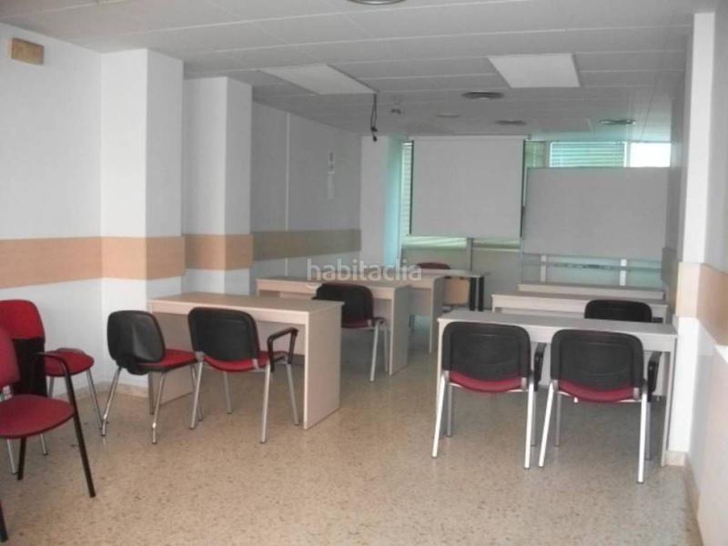 Foto e8f90d66-86e1-4dbc-a386-0a0c74fcf971. Miete büro mit heizung in Santpedor