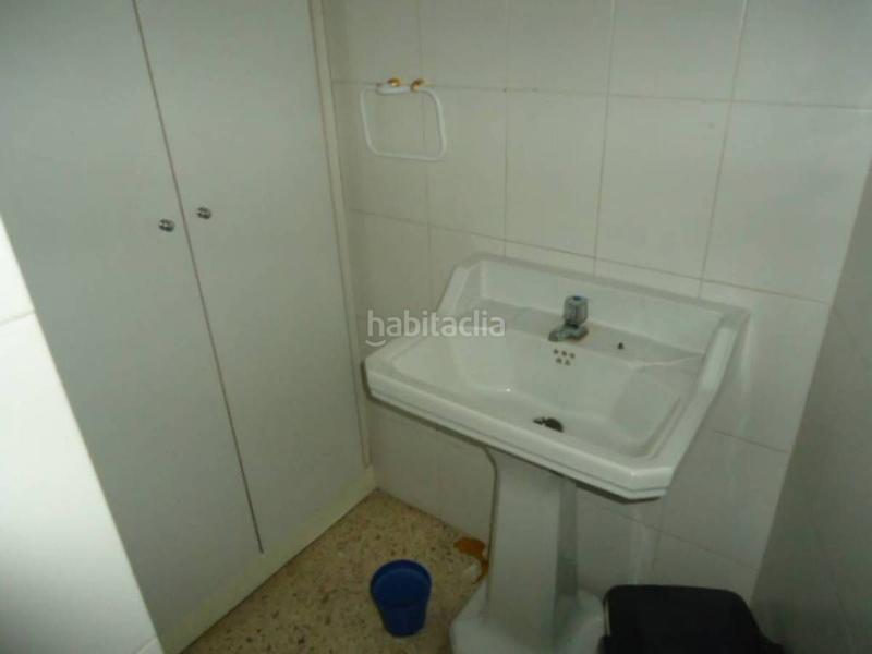 Foto b027a364-8aa3-4fde-ad30-b81152a5708f. Miete büro in Congost-Santa Caterina Manresa