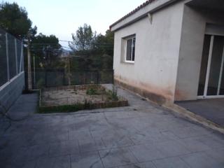 Xalet a Castellnou de Bages. Casa a 4 vientos con terraza 50m2 y garaje 60m2 en venta