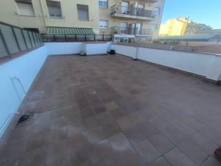 Piso en Font dels Capellans - Sagrada Familia. Piso en venta con terraza 90m2 y trastero