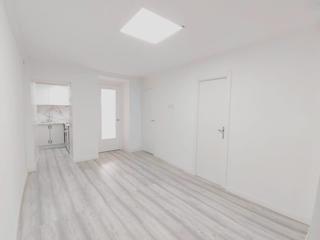 Appartement à Barri Antic. Piso reformado en venta