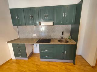 Appartement à Barri Antic. Piso en alquiler